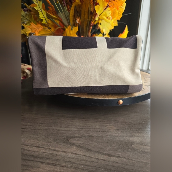 Bally Rare Canvas Abstract B-Logo Small Shoulder Handbag - Picture 10 of 15